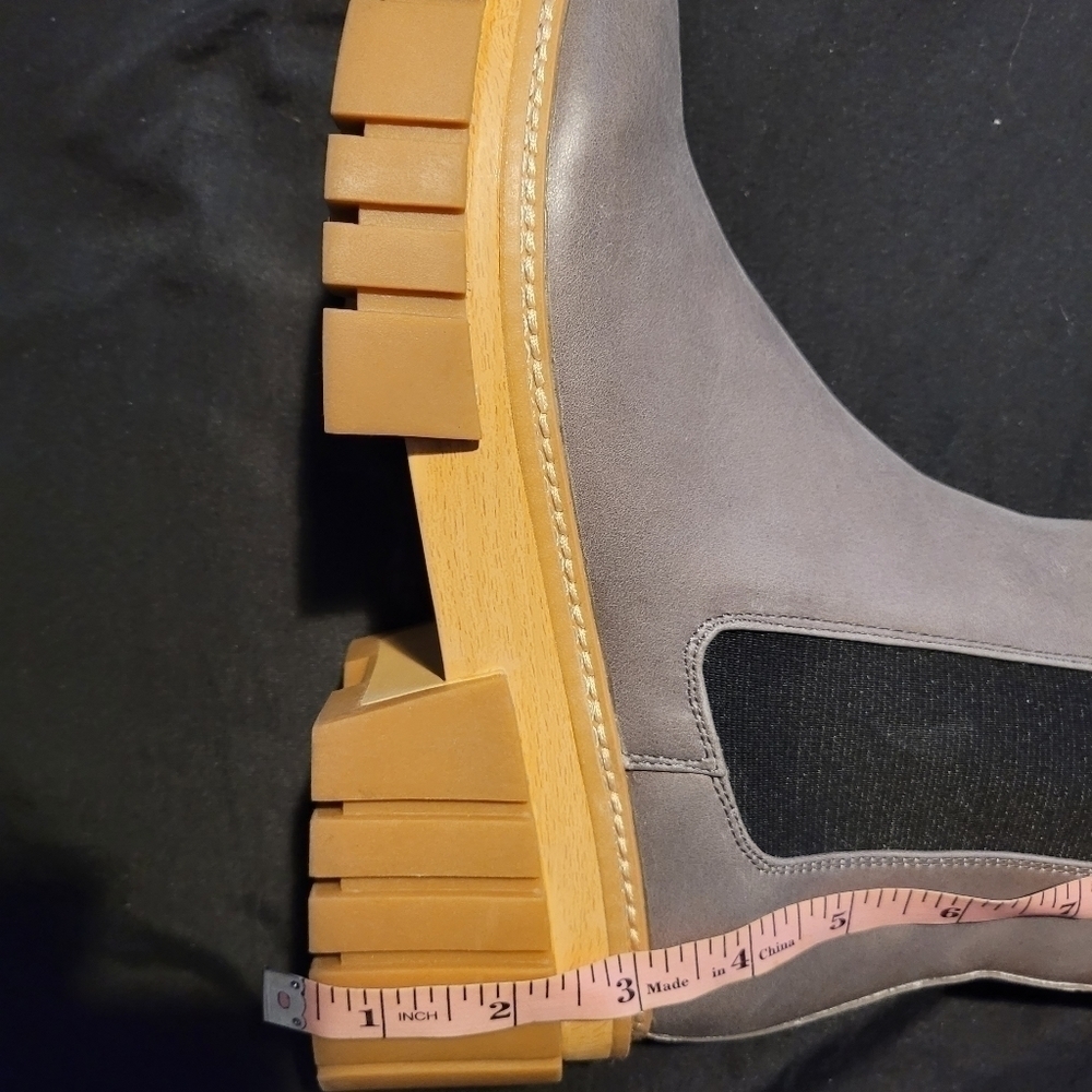 GREY Boots ✨️ - Picture 10 of 11
